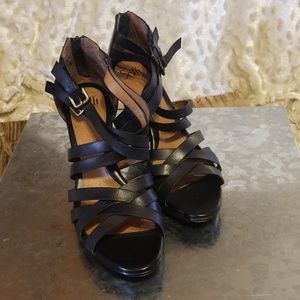 Sofft Black Strappy Platform Sandals